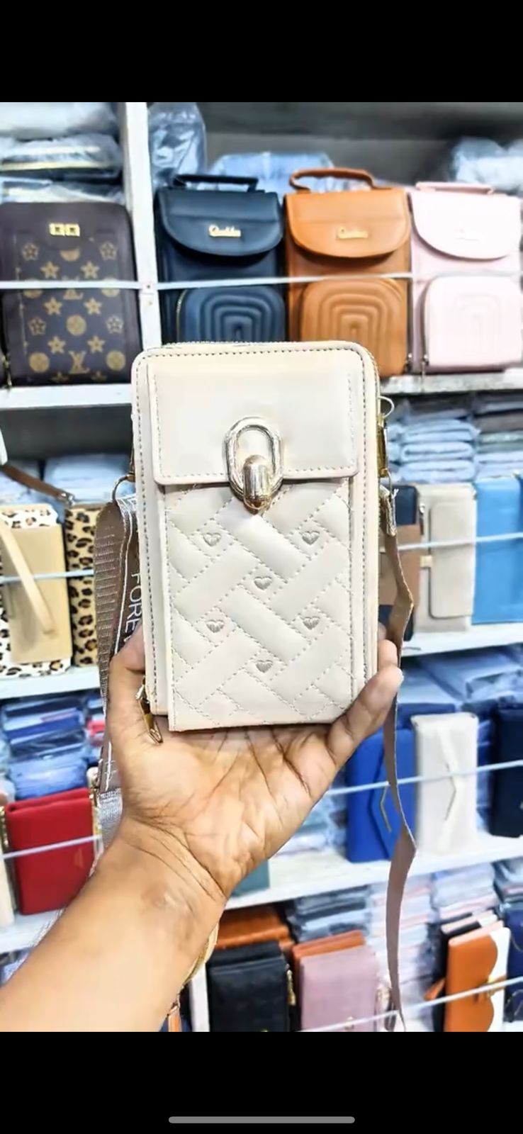 LADIES CROSS BODY BAGS AVAILABLE IN BEST PRICE